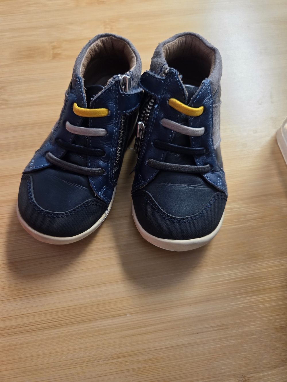 NWOT Toddler Navy Sneakers with Yellow Accent - Easy Zip Closure
